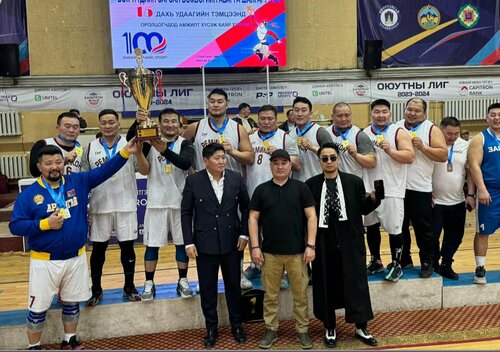 Сагсан бөмбөгийн тэмцээнд Архангайн бөхчүүд ялалт байгууллаа